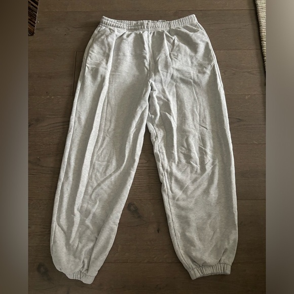 Gray  Sweatpants - Picture 1 of 3